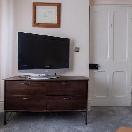 Centrally-located Flat In Stunning Period Building Апартаменты Бристоль